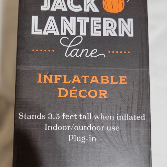 Halloween inflatable - Picture 2 of 2